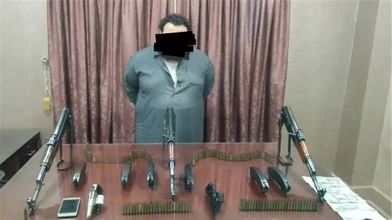 ضبط شخص يتاجر في السلاح الغير مشروع وبدون ترخيص بالدقهليه