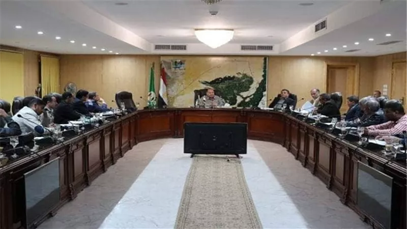 بالصور.. برئاسة محافظ الفيوم إجتماع خطة الموازنة والاعتماد بالمحافظة