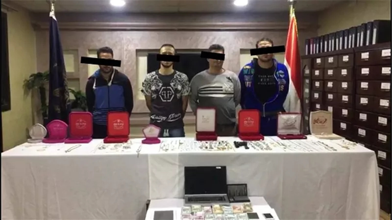 القبض على اكبر تشكيل عصابي في سرقة المساكن والمشغولات الذهبية بالدقهلية
