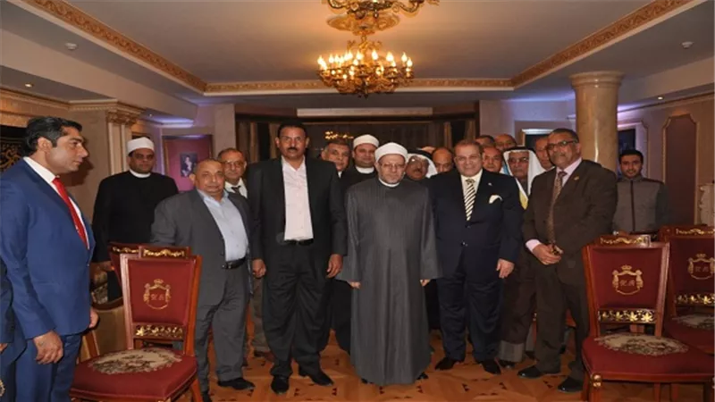 بالصور.. د. شوقى علام وأحمد عمر هاشم وعلى جمعة ضيوف حسن راتب