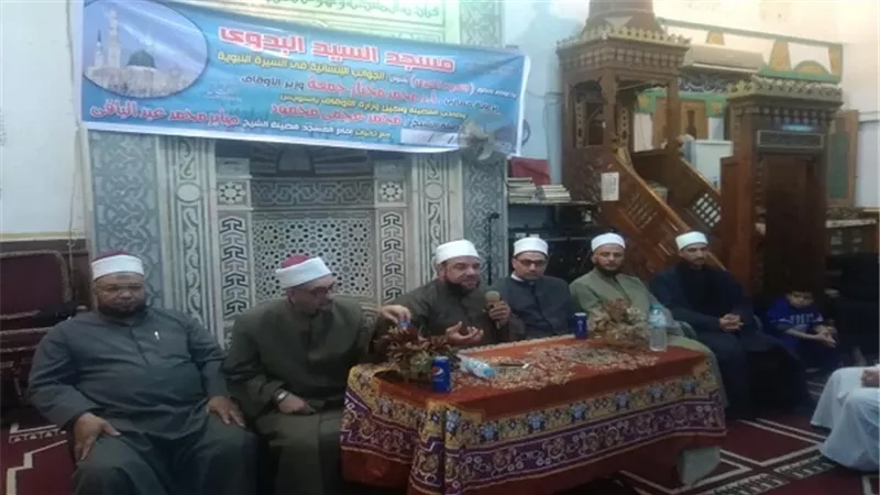 اوقاف السويس تنظم أمسيات دينية عن محبة الرسول في ذكرى مولده