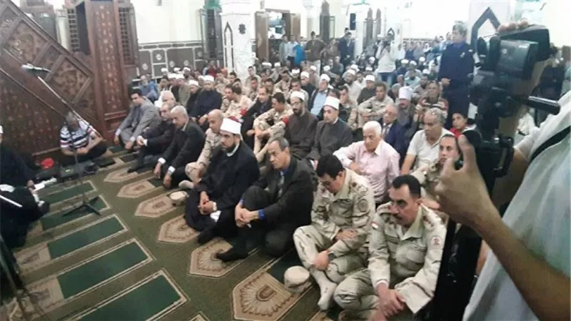 بالصور.. اوقاف السويس احتفلت بذكرى المولد النبوى الشريف بحضورالمحافظ وقائد الجيش