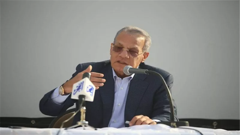 عادل حمودة يروي مراحل طفولة المخرج صلاح ابو سيف