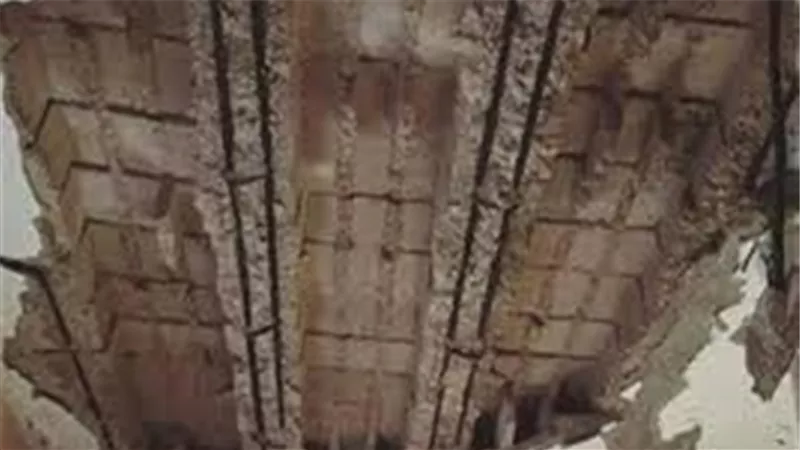 انهيار عقار في حدائق القبة.. وهذه خسائره