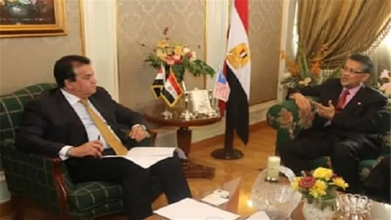 وزير التعليم العالى: دعم العلاقات التعليمية والبحثية مع ماليزيا