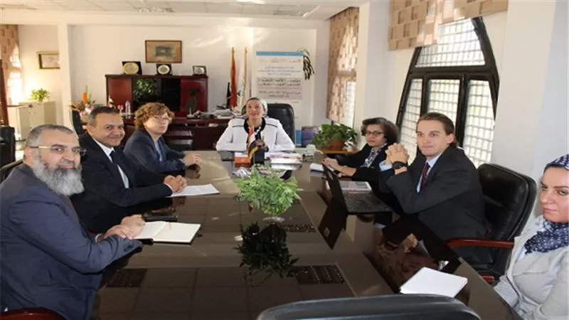 وزيرة البيئة تلتقي وفد بعثة البنك الدولي لبحث التعاون في مجال إدارة المخلفات والحد من تلوث الهواء