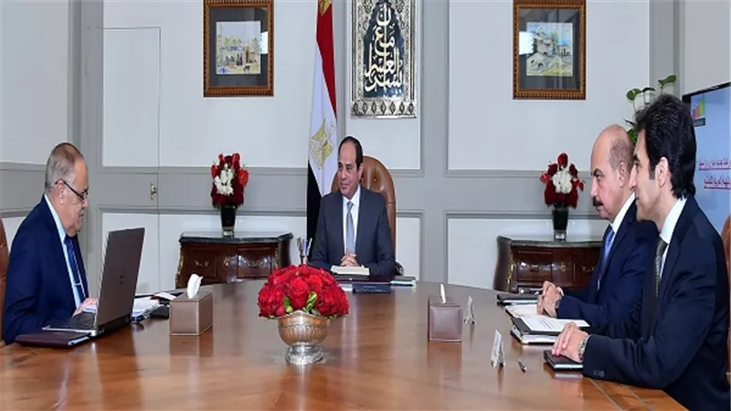 الرئيس السيسي يجتمع مع رئيس الهيئة العربية للتصنيع