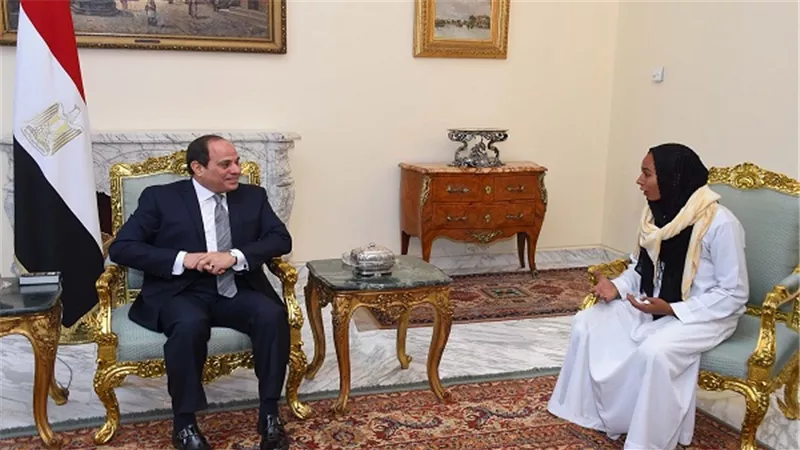الرئيس السيسي يستقبل المواطنة مروة العبد