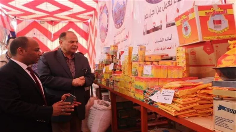 محافظ الفيوم يفتتح معرض السلع الغذائية المخفضة لحزب مستقبل وطن 