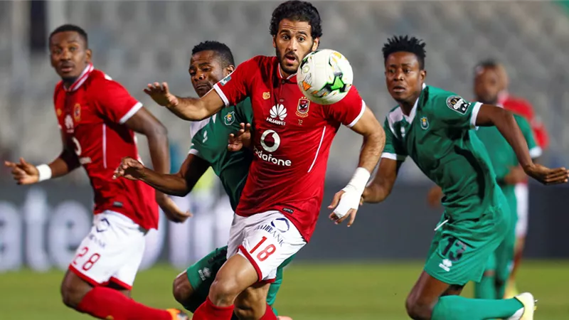 صفقات إنقاذ الأهلي.. 3 لاعبين جدد يرتدون الفانلة الحمراء.. و