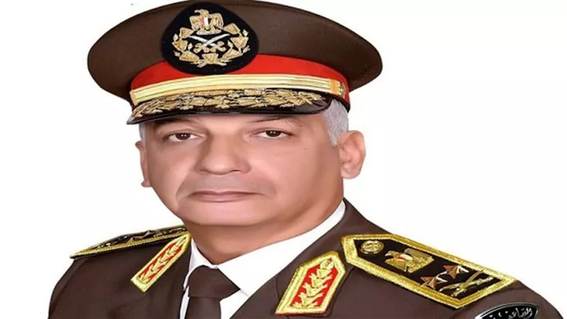 وزير الدفاع يغادر إلي السودان لإجراء مباحثات تستهدف تعزيز التعاون العسكرى