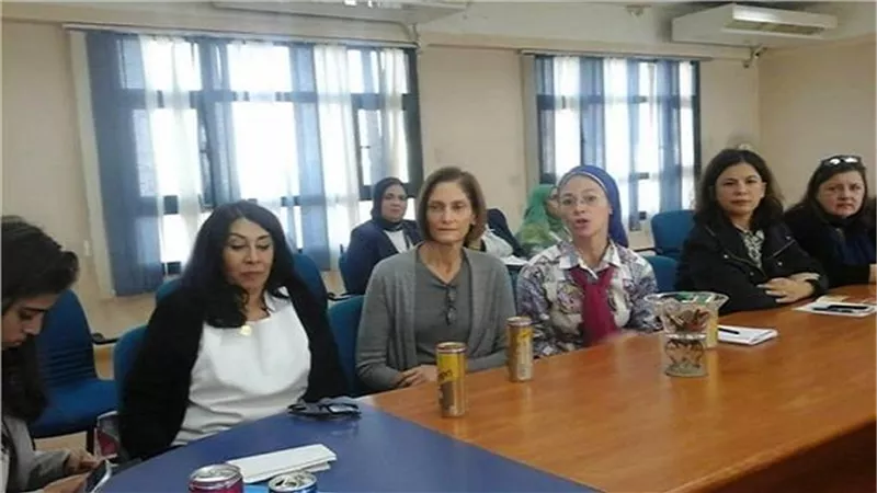 التضامن.. زيارة وفد برنامج الأمم المتحدة للمرأة لمركز استضافة وتوجيه المرأة بالمنيا 