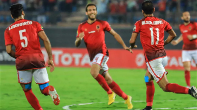 الأهلي يحصل على توقيع نجم منتخب مصر