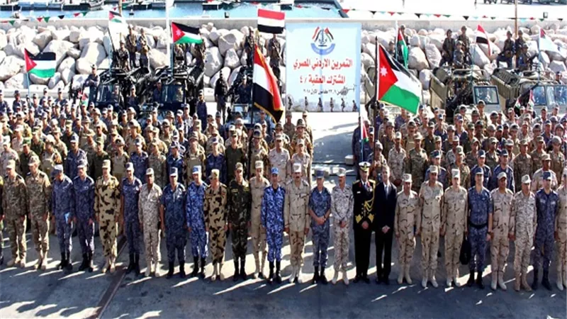 عناصر من القوات المسلحة المصرية والأردنية تنفذان التدريب المشترك المصرى الأردنى 