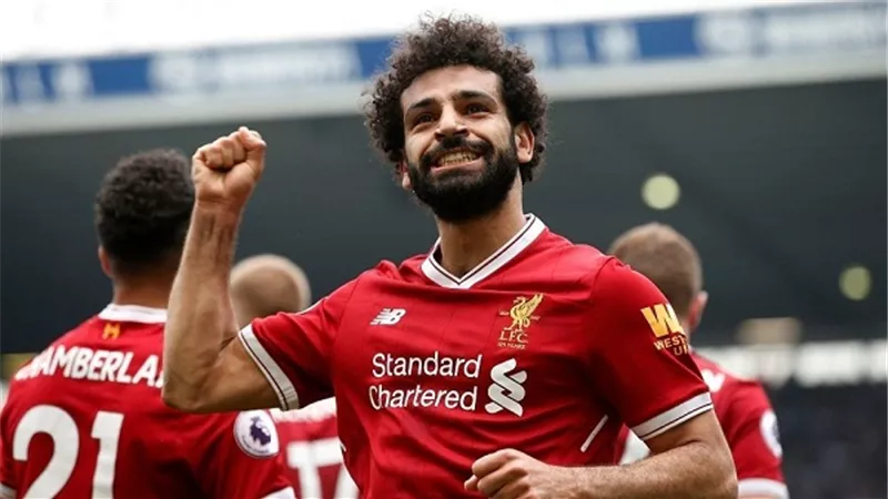 محمد صلاح يقود ليفربول أمام مانشيستر يونايتد في ديربي إنجلترا