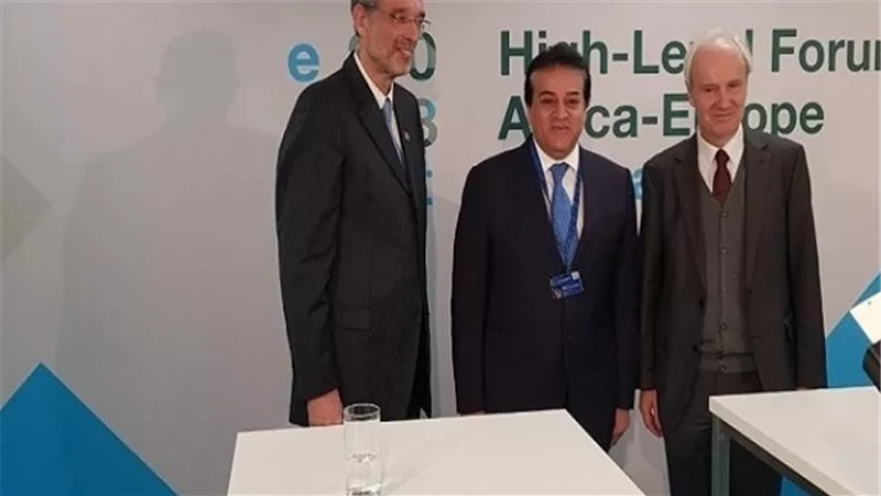 وزير التعليم العالى يستعرض إستراتيجية الوزارة بعنوان 