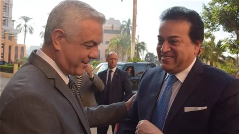 رئيس جامعة المنوفية يستقبل وزير التعليم العالى والبحث العلمي للاحتفال بعيد الجامعة  المنوفية ٤٢