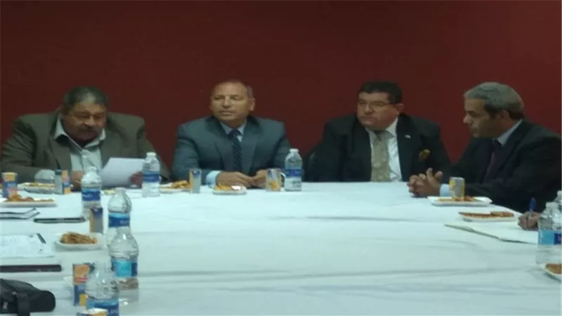 متابعة حل مشاكل الصرف الصحي بالمطرية