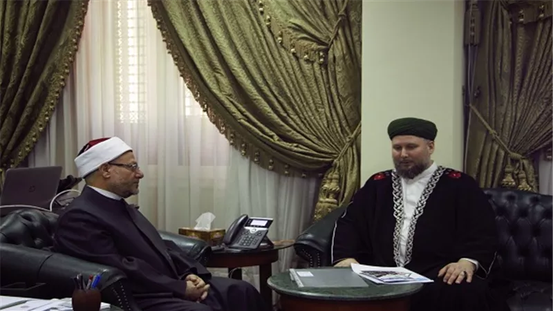 مفتي الجمهورية يستقبل رئيس الجامعة الإسلامية الروسية لبحث أوجه تعزيز التعاون الديني