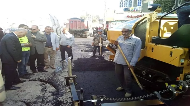 بالصور.. محافظ الفيوم يتفقد أعمال الصيانة ورصف الطرق بمنطقة النويرى  