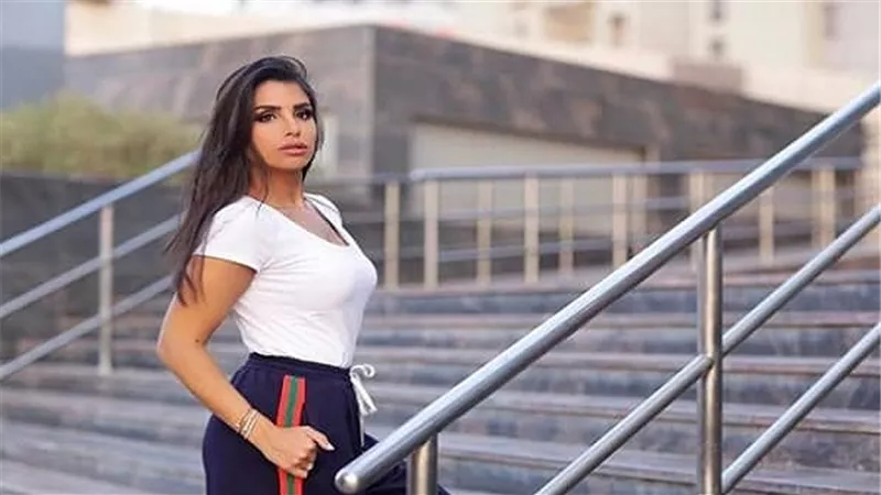 بالصور.. الكويتية إسراء الهاجري تستعد لتصوير 