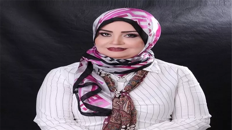 الليلة..أمل منصور تناقش تأثير الحموات على الحياة الزوجية فى 