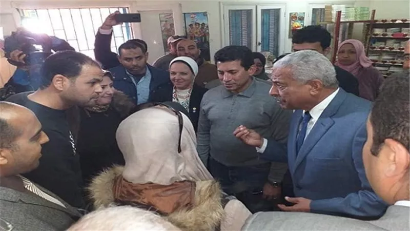 برلمانية توجه الشكر لمحافظ السويس ونائبه على حسن ادارتهم لانجاح زيارة وزير الشباب