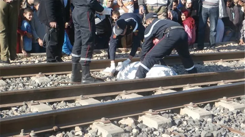 شاب يلقى مصرعه تحت عجلات قطار بالمحلة