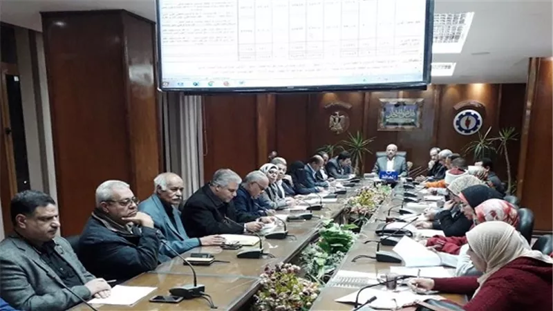 محافظ السويس: لابد من التواصل مع المواطنين.. وقريبا مشروعات مستقبلية للأهالي