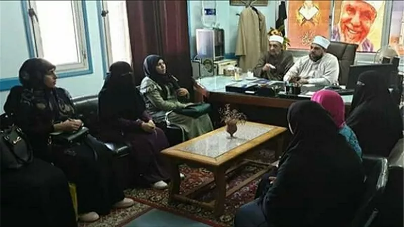 وكيل أوقاف السويس يتابع الاختبارات الشفوية للمتقدمين لمحفظي القرآن الكريم
