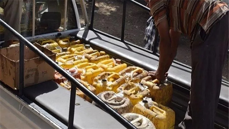 ضبط نص طن زيت طعام و120 كليو حلاوة فاسدة خلال حملة مكبرة لتموين الغربية