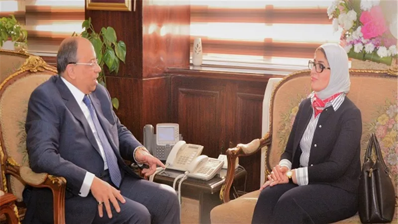 شعراوي يبحث مع وزيرة الصحة مستجدات مبادرة القضاء على فيروس سي