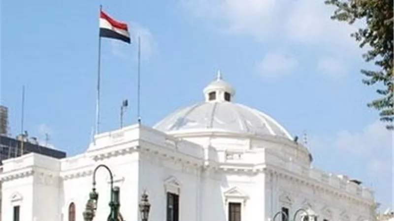 ماذا قال مجلس النواب عن تصنيع سيارة مصرية؟