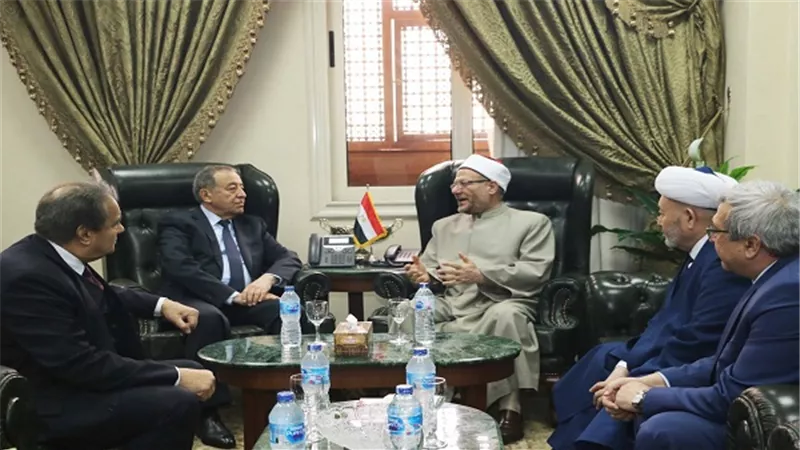 مفتي الجمهورية يستقبل وفدًا رفيع المستوى برئاسة مفتي أوزباكستان