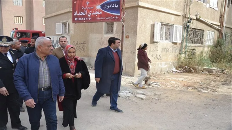 استمرار إزالة الاشغالات والتعديات العشوائية من تعاونيات القاهرة بالسويس