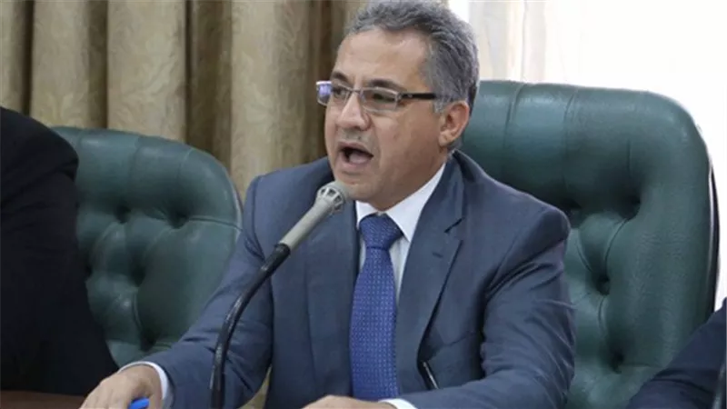 نائب ينسحب من اجتماع 