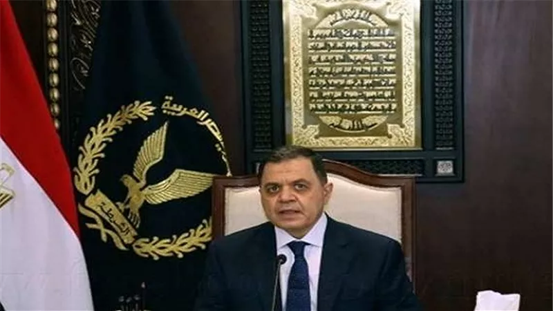 وزير الداخلية يبعث برقيات تهنئة بمناسبة الإحتفال بعيد الميلاد المجيد