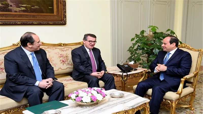 الرئيس السيسي يستقبل مدير عام جهاز المخابرات القومي اليوناني