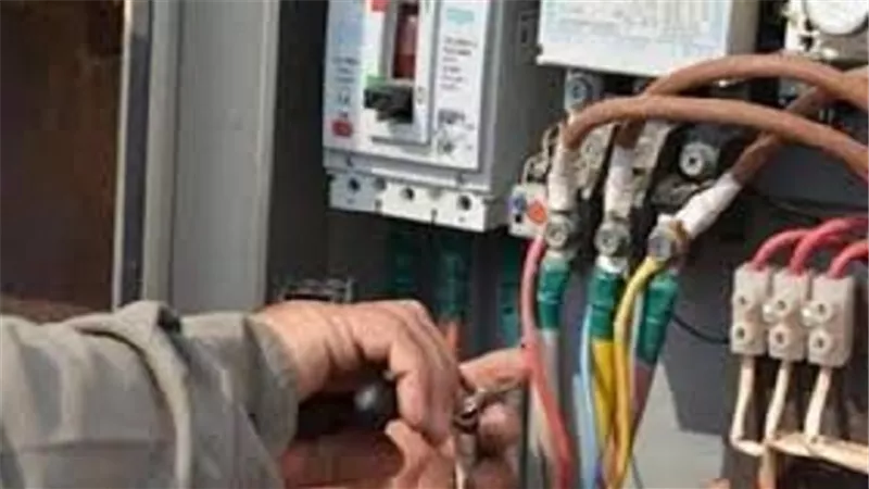 تحصيل 40 مليون جنيه من سارقى الكهرباء و600 ألف تهرب ضريبي