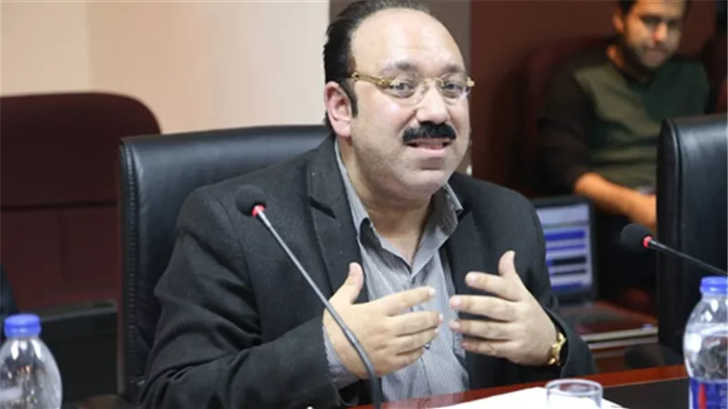عزالعرب: السياسة الأمريكية تقوم على معاقبة الديمقراطية التى لا تخدم مصالحها 