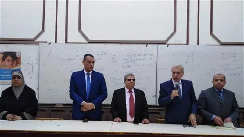 عجلان يجتمع برؤساء اللجان الاعدادية بالقليوبية