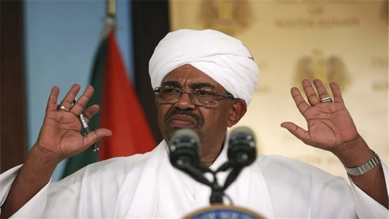 البشير: الحكومة لن تتغير بالمظاهرات