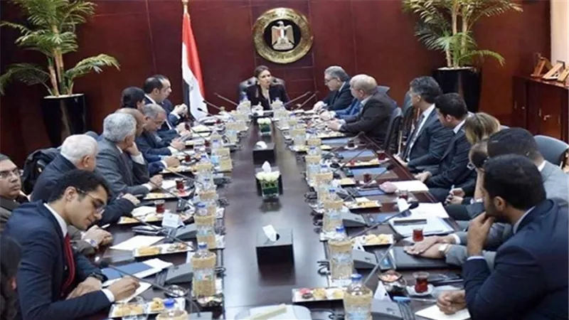 سحر نصر تناقش مقترحات مشروع قانون صندوق الاستثمار فى إفريقيا