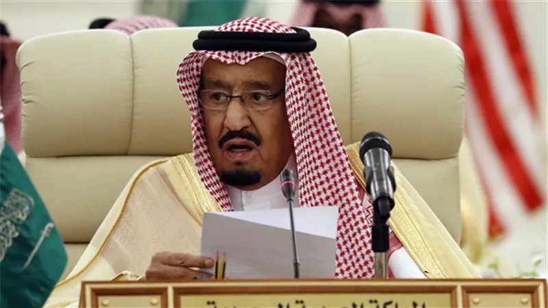 قرار تاريخي غير مسبوق من الملك سلمان بشأن الوافدين والعمالة الأجنبية