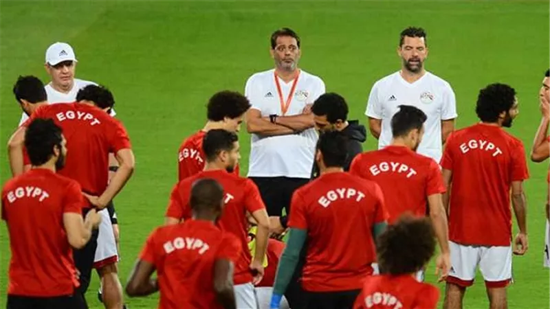 أجيري يتعهد بتحقيق الأمم الإفريقية مع الفراعنة