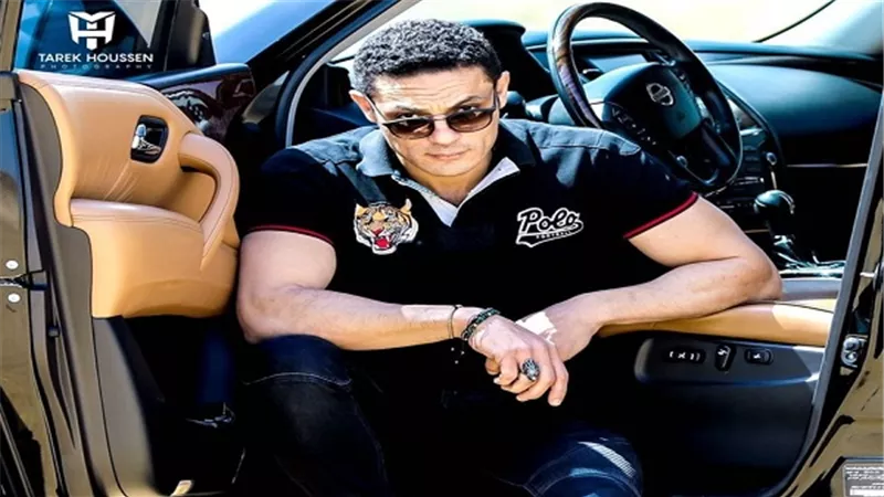 محمد على يخضع لجلسات عمل مكثفة وتدريبات قاسية من أجل «الفرعون المصرى»