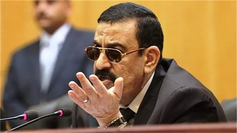 تأجيل إعادة محاكمة 3 متهمين بـ 