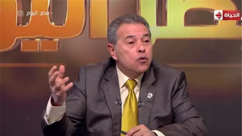 التليفزيون المصري يقبل استقالة توفيق عكاشة