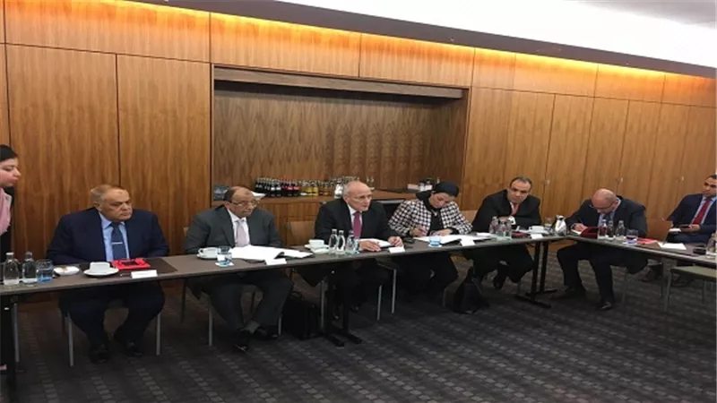 وزراء الإنتاج الحربي والتنمية المحلية والبيئة ورئيس الهيئة العربية للتصنيع  يلتقون وزير الدولة للاقتصاد والطاقة