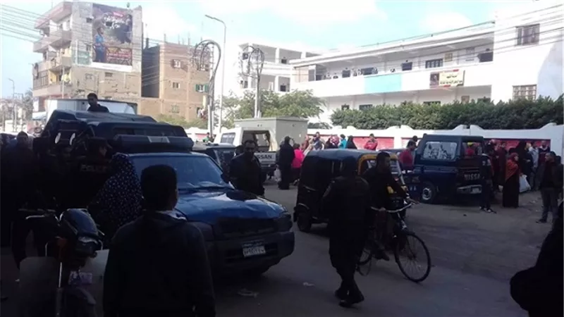 طالب يشعل النيران بلجنة امتحانات بالغربية